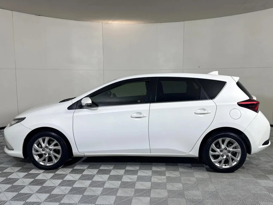 Used 2016 Toyota Auris 1.6 XR - WeBuyCars Midstream Used 2016 Toyota Auris 1.6 XR - WeBuyCars Midstream