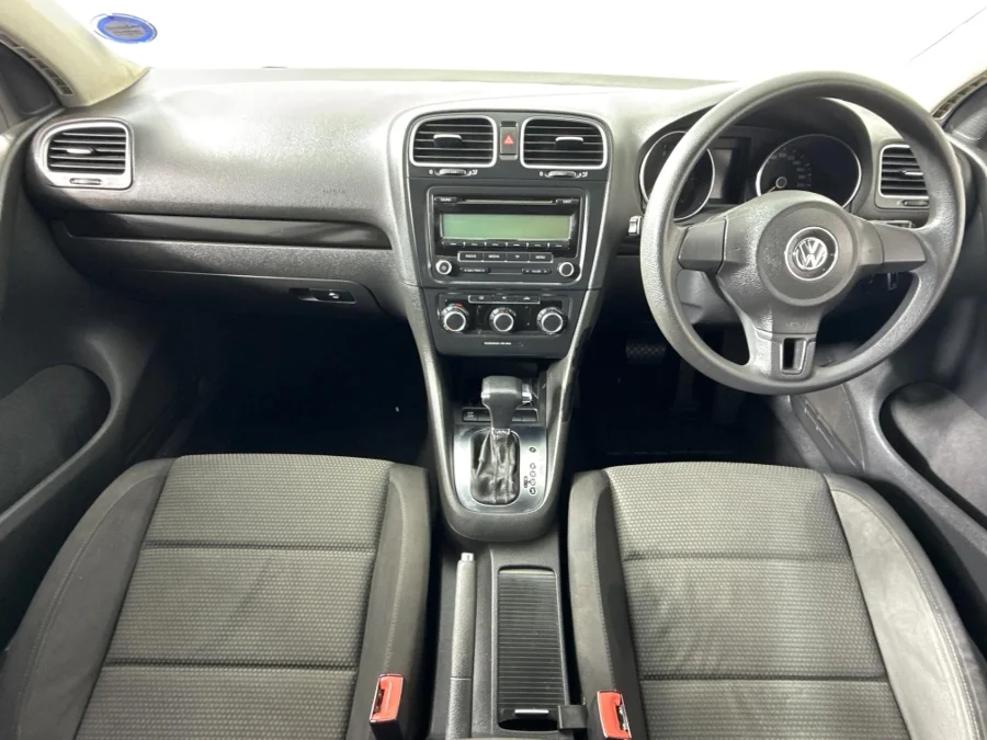 Used 2010 Volkswagen Golf 1.6TDI Comfortline auto - WeBuyCars Witbank Used 2010 Volkswagen Golf 1.6TDI Comfortline auto - WeBuyCars Witbank