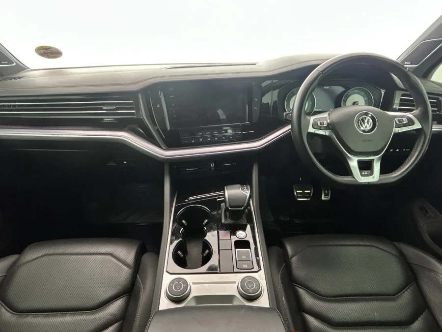 Used 2018 Volkswagen Touareg V6 TDI Executive R-Line - WeBuyCars Richmond Used 2018 Volkswagen Touareg V6 TDI Executive R-Line - WeBuyCars Richmond
