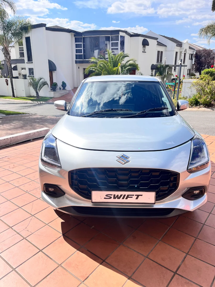 Used 2025 Suzuki Swift 1.2 GLX auto - Private Seller Used 2025 Suzuki Swift 1.2 GLX auto - Private Seller