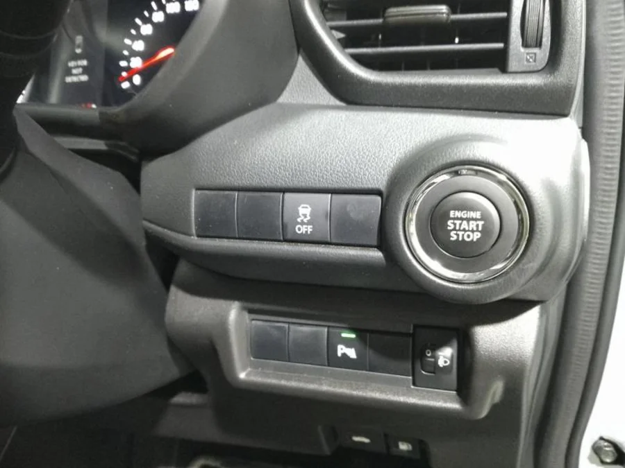 Used 2025 Suzuki Swift 1.2 GLX auto - Private Seller Used 2025 Suzuki Swift 1.2 GLX auto - Private Seller