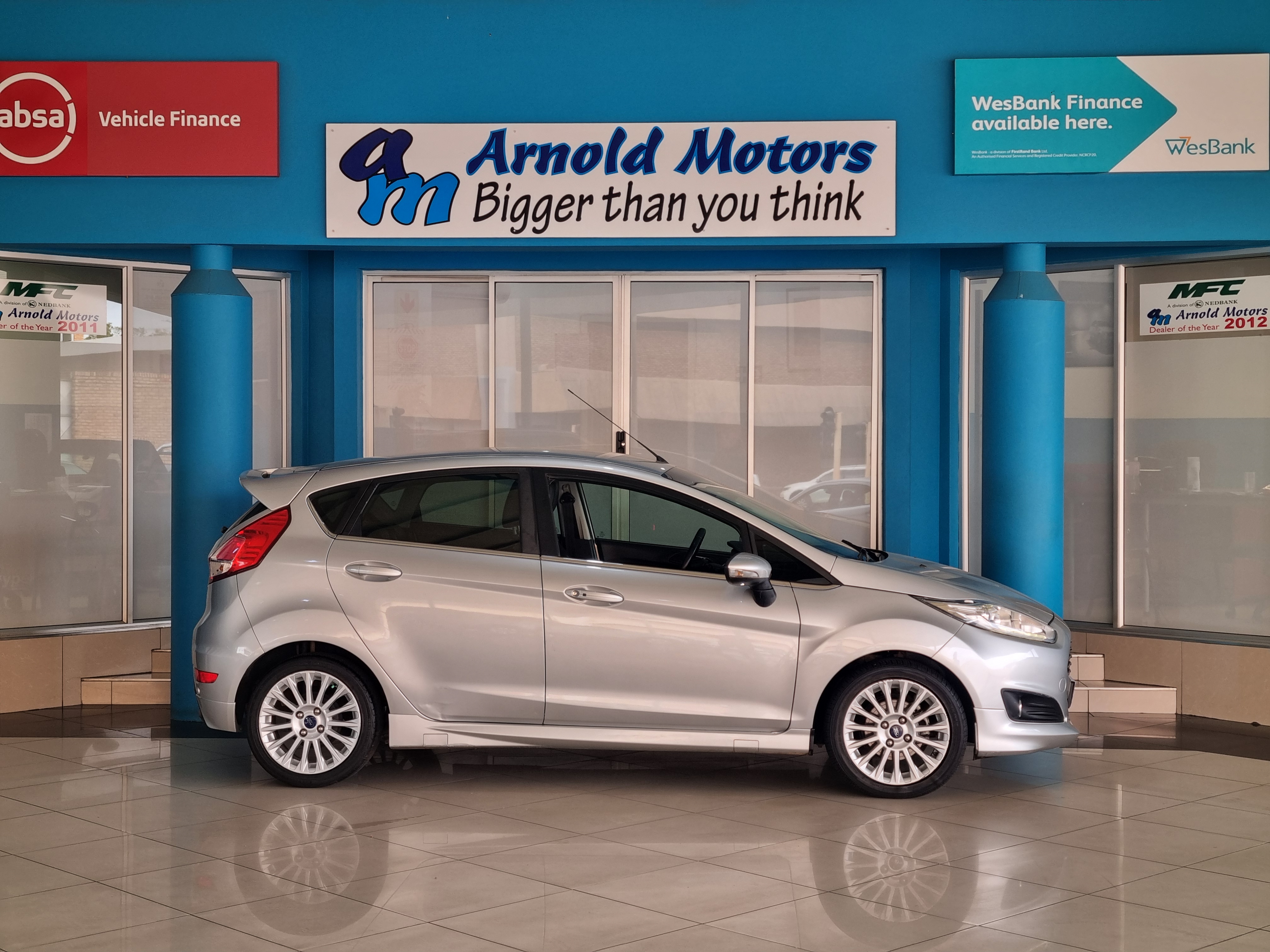 Used 2016 Ford Fiesta 5-door 1.0T Titanium