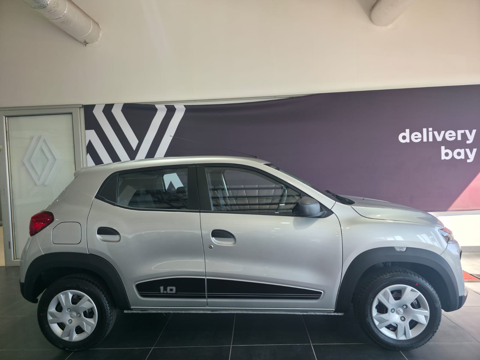 New 2026 Renault Kwid 1.0 Life