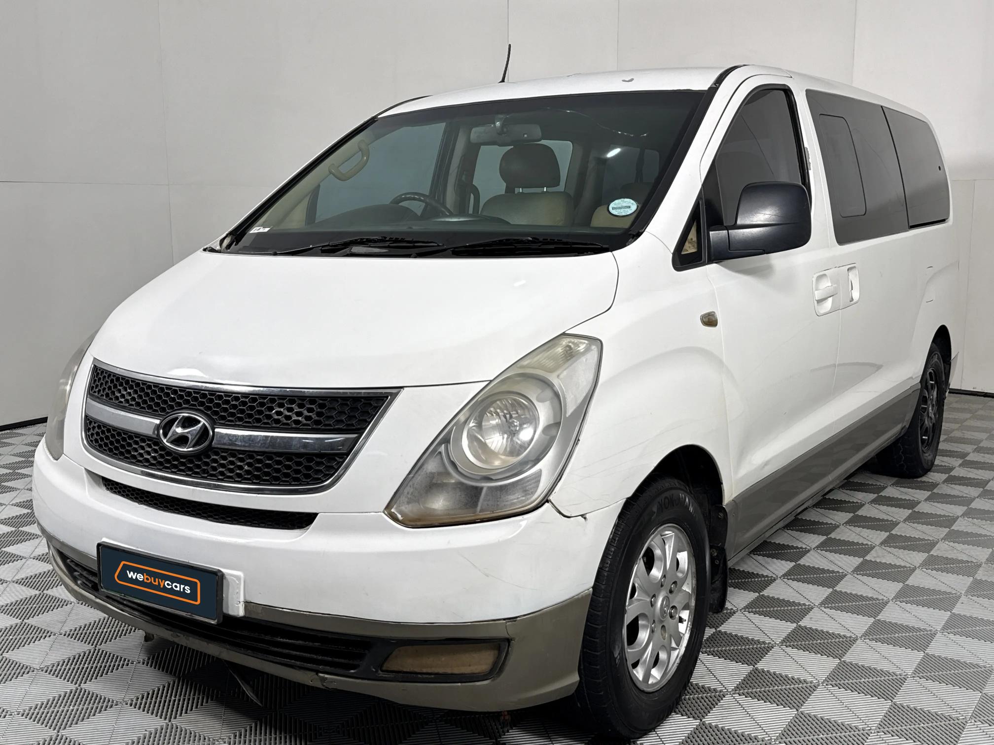 Used 2012 Hyundai H-1 2.4 bus Executive