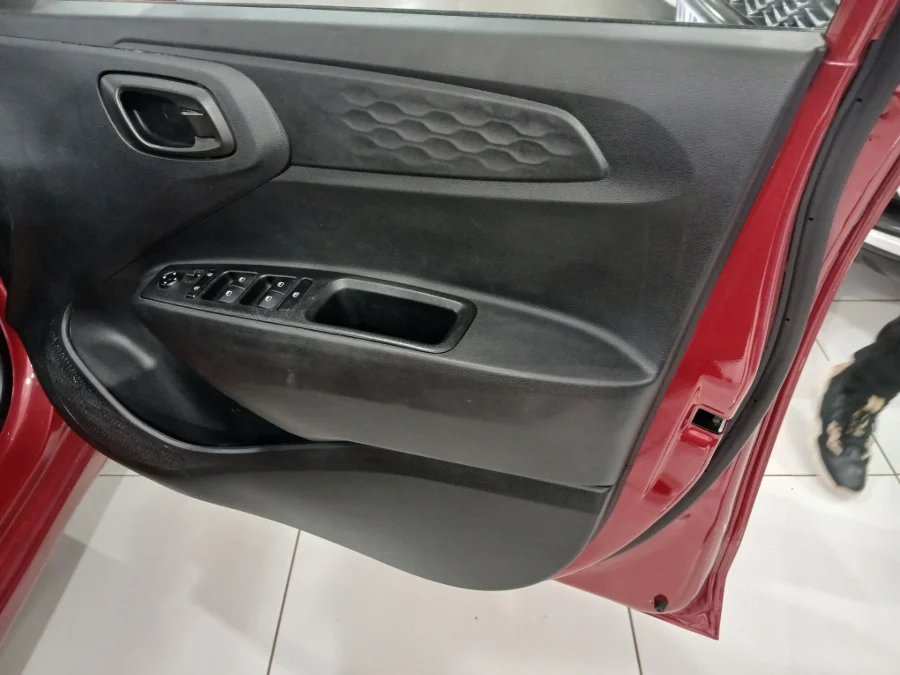 Preloaded Image 10