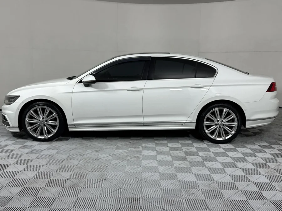 Used 2017 Volkswagen Passat 2.0TSI R-Line - WeBuyCars Vereeniging Used 2017 Volkswagen Passat 2.0TSI R-Line - WeBuyCars Vereeniging