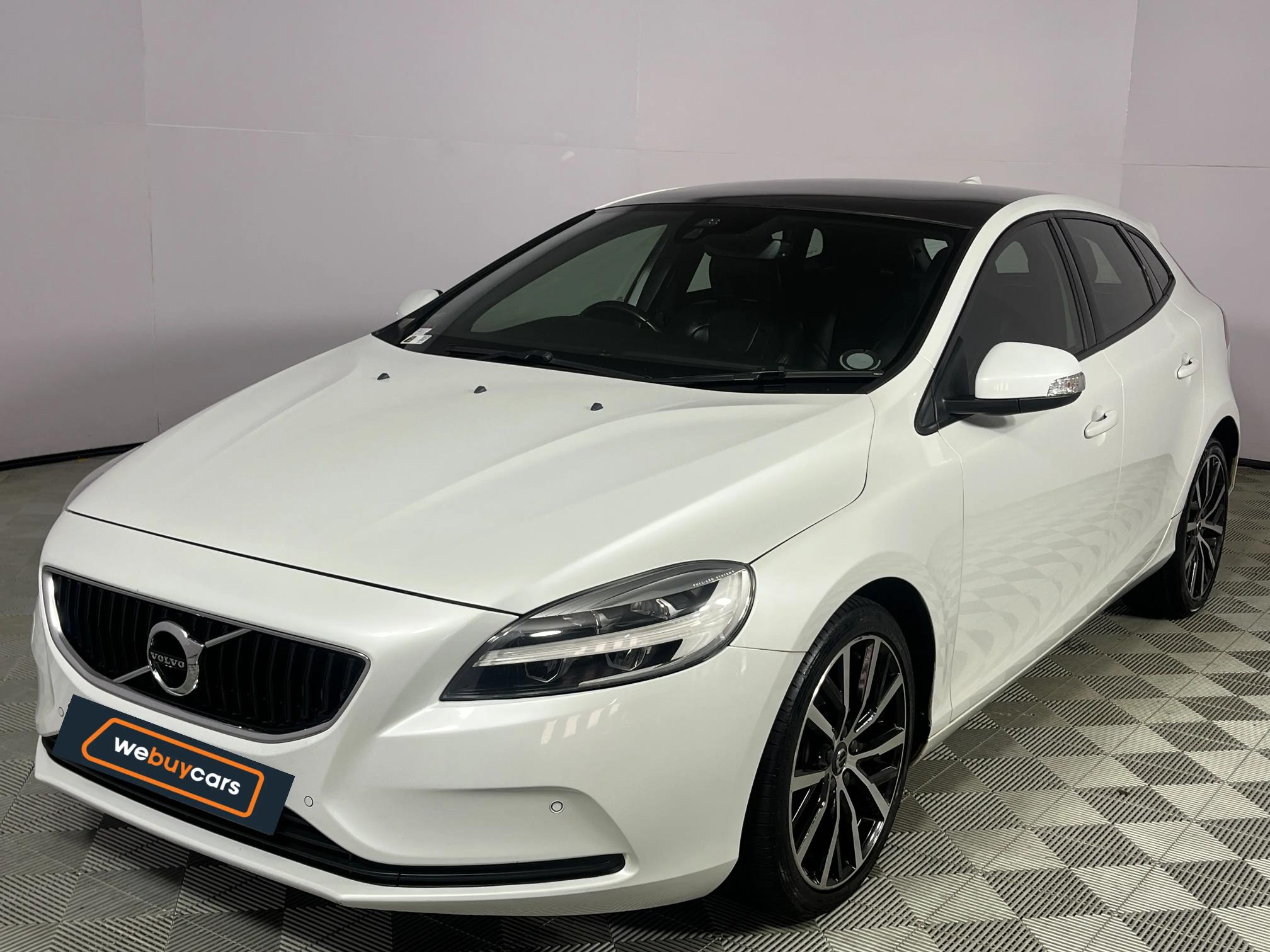Used 2018 Volvo V40 T3 Kinetic auto