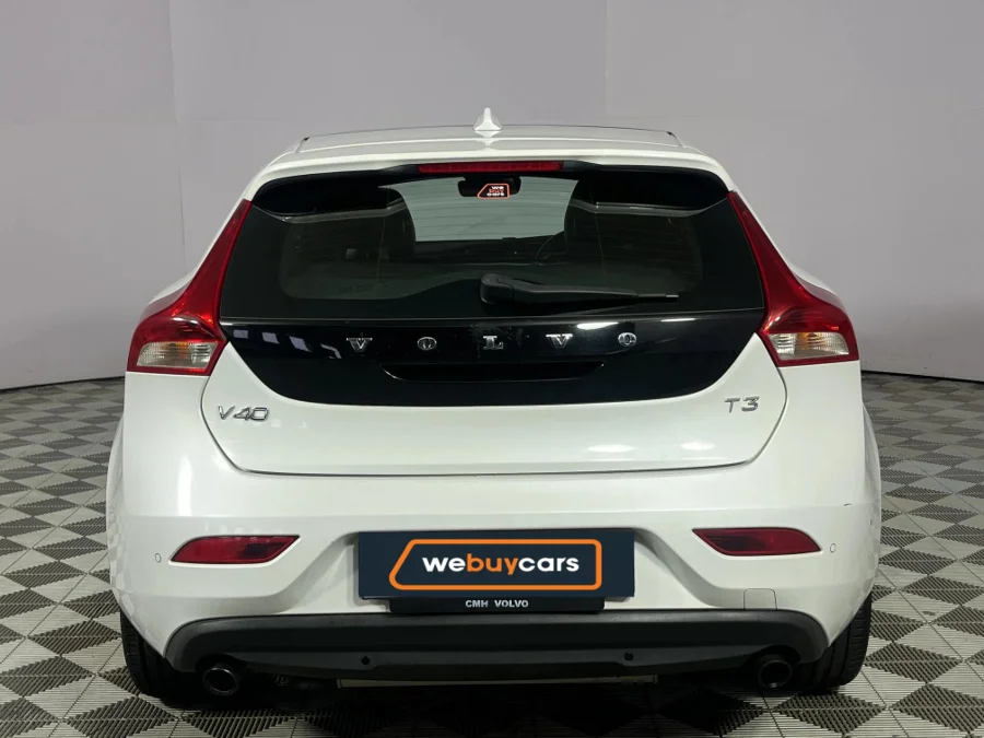 Preloaded Image 18