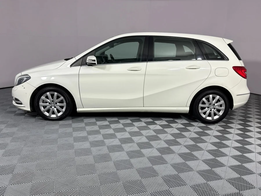 Used 2014 Mercedes-Benz B-Class B200CDI auto - WeBuyCars Lansdowne Used 2014 Mercedes-Benz B-Class B200CDI auto - WeBuyCars Lansdowne