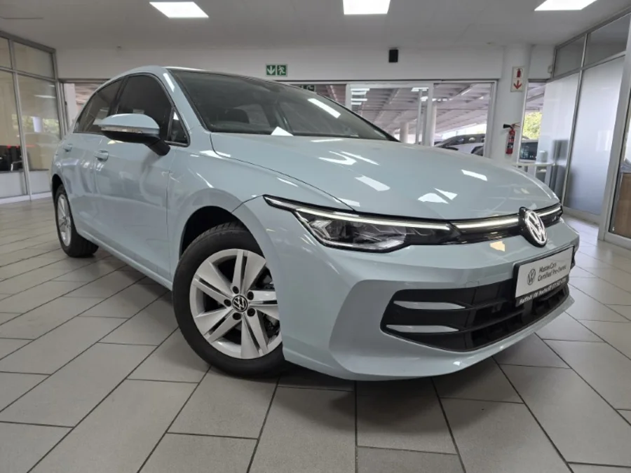 Used 2025 Volkswagen Golf 1.4TSI Life Plus - VW Northcliff Pre-owned Used 2025 Volkswagen Golf 1.4TSI Life Plus - VW Northcliff Pre-owned