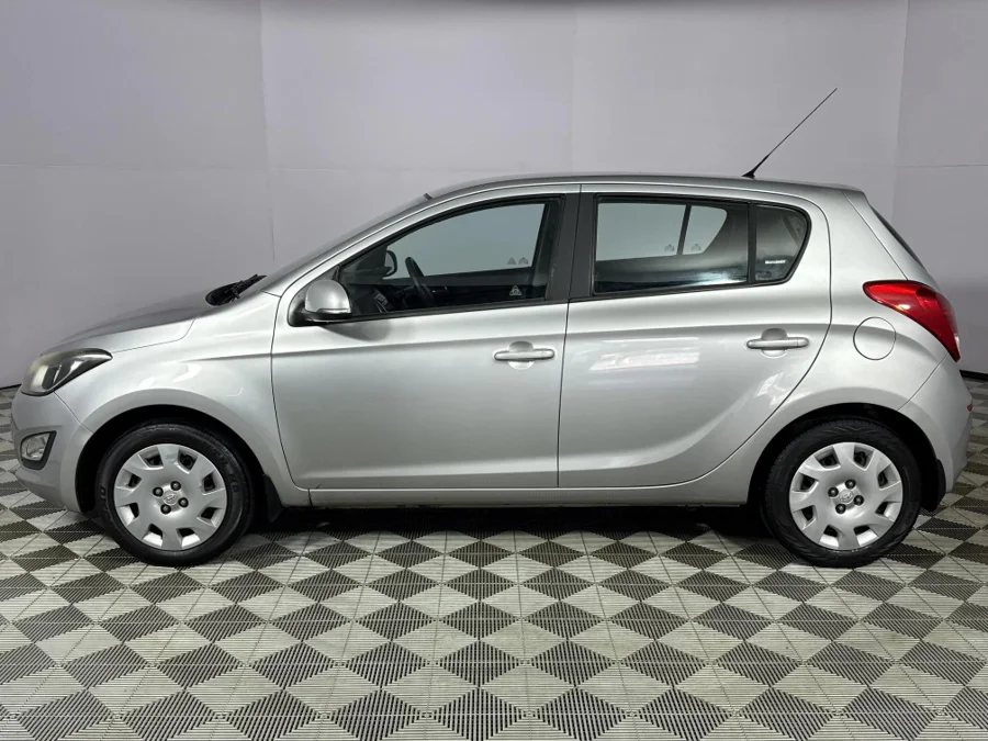 Used 2012 Hyundai i20 1.4 Fluid - WeBuyCars Durban Used 2012 Hyundai i20 1.4 Fluid - WeBuyCars Durban