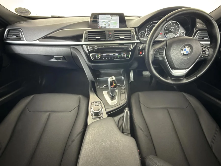 Used 2019 BMW 3 Series 318i Luxury Line auto - WeBuyCars Montana