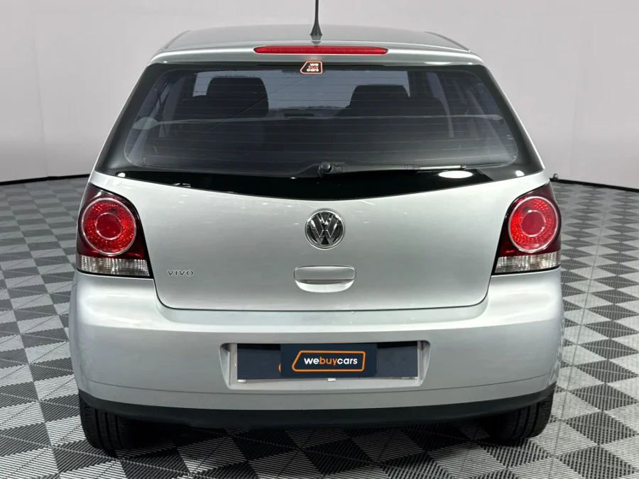 Preloaded Image 18
