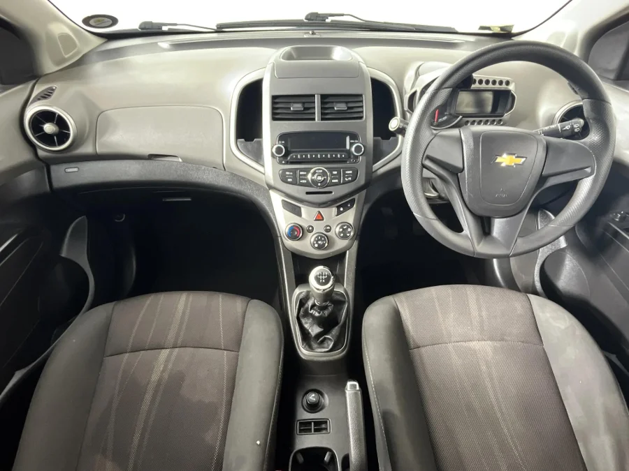 Used 2012 Chevrolet Sonic hatch 1.6 LS Black&White Edition - WeBuyCars Witbank Used 2012 Chevrolet Sonic hatch 1.6 LS Black&White Edition - WeBuyCars Witbank