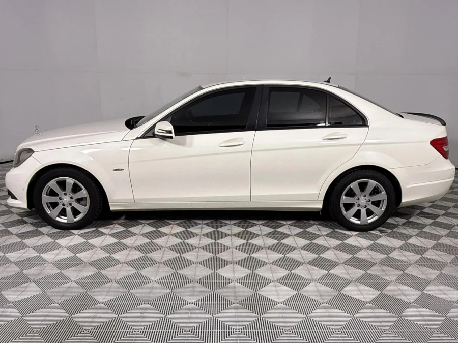 Used 2012 Mercedes-Benz C-Class C180 Avantgarde AMG Sports - WeBuyCars Lansdowne Used 2012 Mercedes-Benz C-Class C180 Avantgarde AMG Sports - WeBuyCars Lansdowne