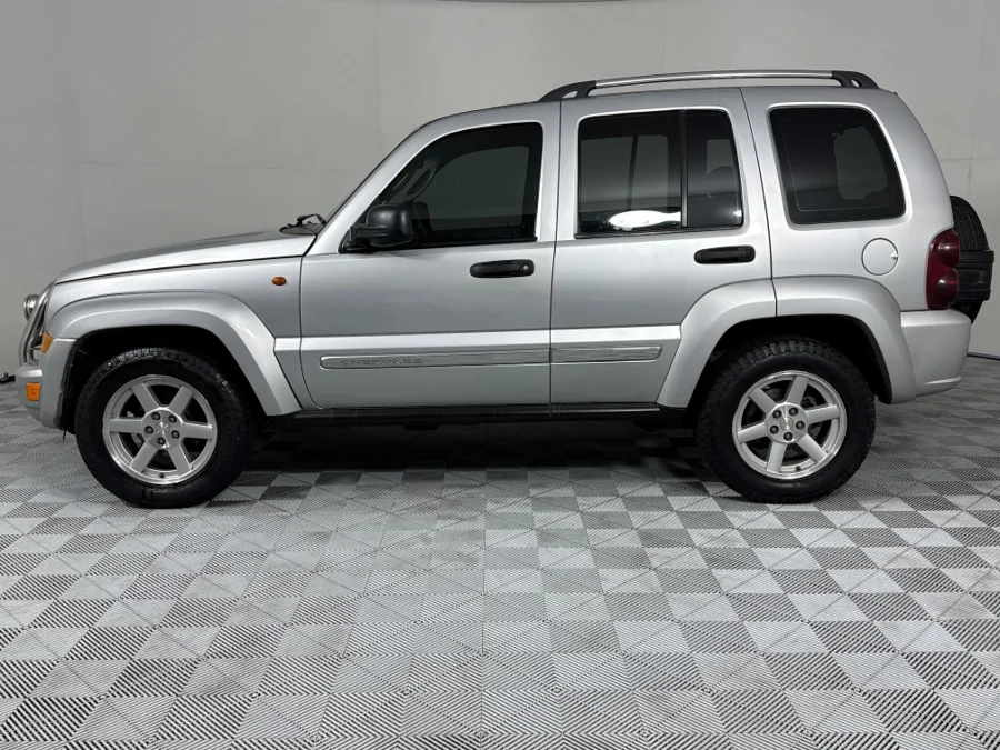 Used 2007 Jeep Cherokee 2.8LCRD Limited automatic - WeBuyCars Vereeniging Used 2007 Jeep Cherokee 2.8LCRD Limited automatic - WeBuyCars Vereeniging