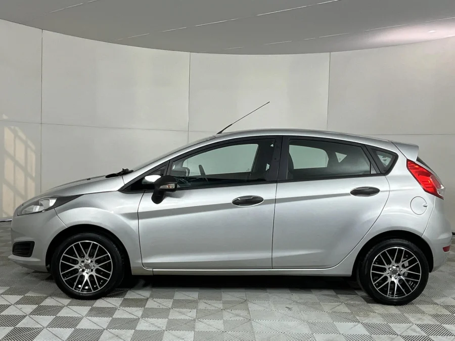 Used 2017 Ford Fiesta 5-door 1.0T Ambiente auto - WeBuyCars Polokwane Used 2017 Ford Fiesta 5-door 1.0T Ambiente auto - WeBuyCars Polokwane