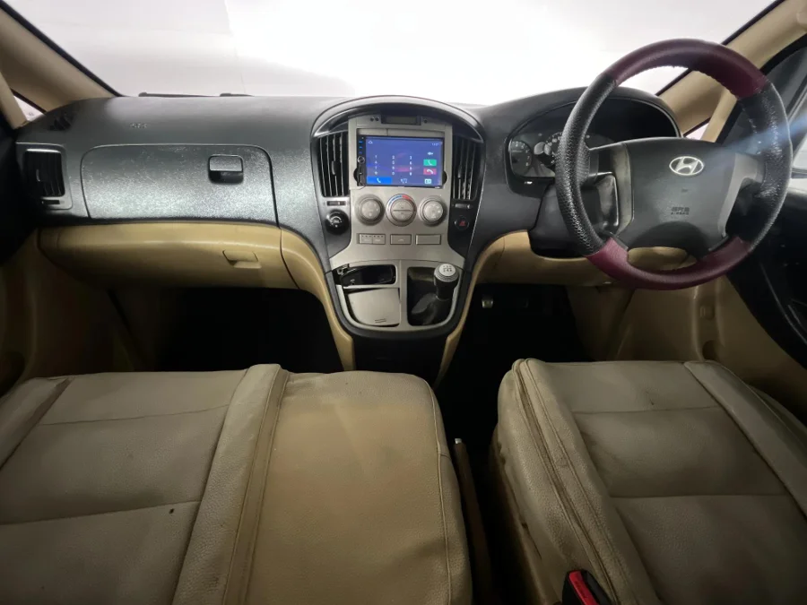 Used 2010 Hyundai H-1 2.4 bus Executive - WeBuyCars Durban Used 2010 Hyundai H-1 2.4 bus Executive - WeBuyCars Durban