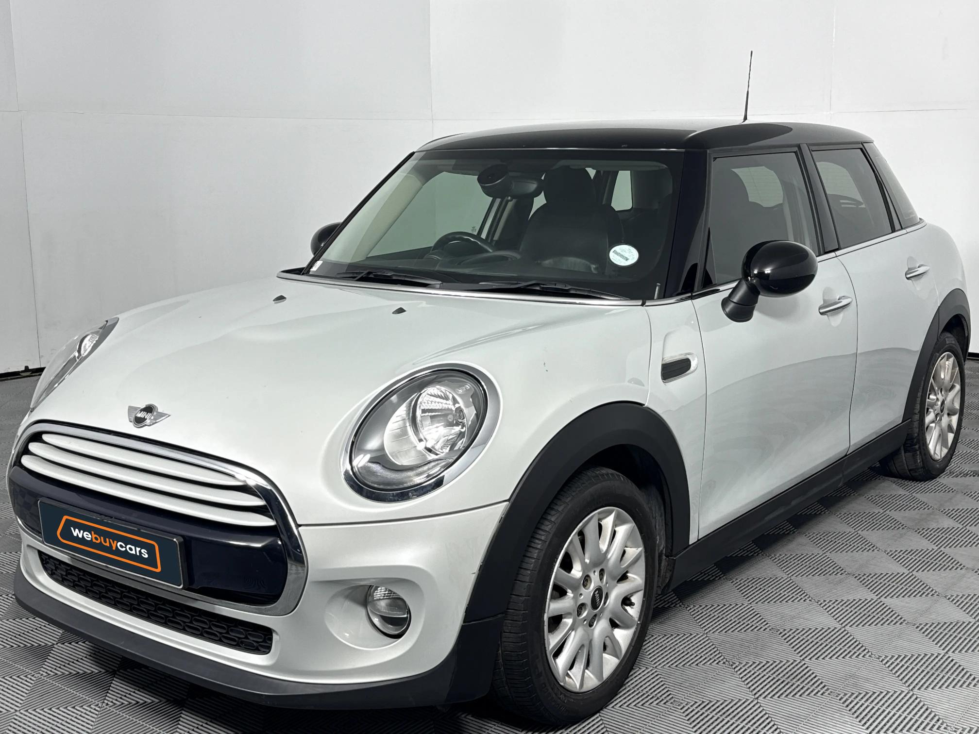 Used 2015 MINI Hatch Cooper Hatch 5-door Seven 7 auto
