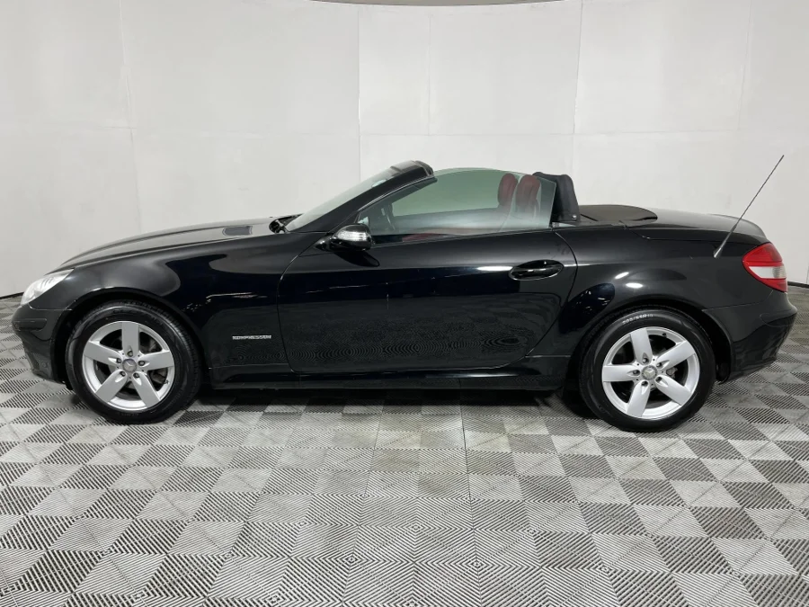 Used 2007 Mercedes-Benz SLK SLK200 Kompressor Touchshift - WeBuyCars The Dome Used 2007 Mercedes-Benz SLK SLK200 Kompressor Touchshift - WeBuyCars The Dome