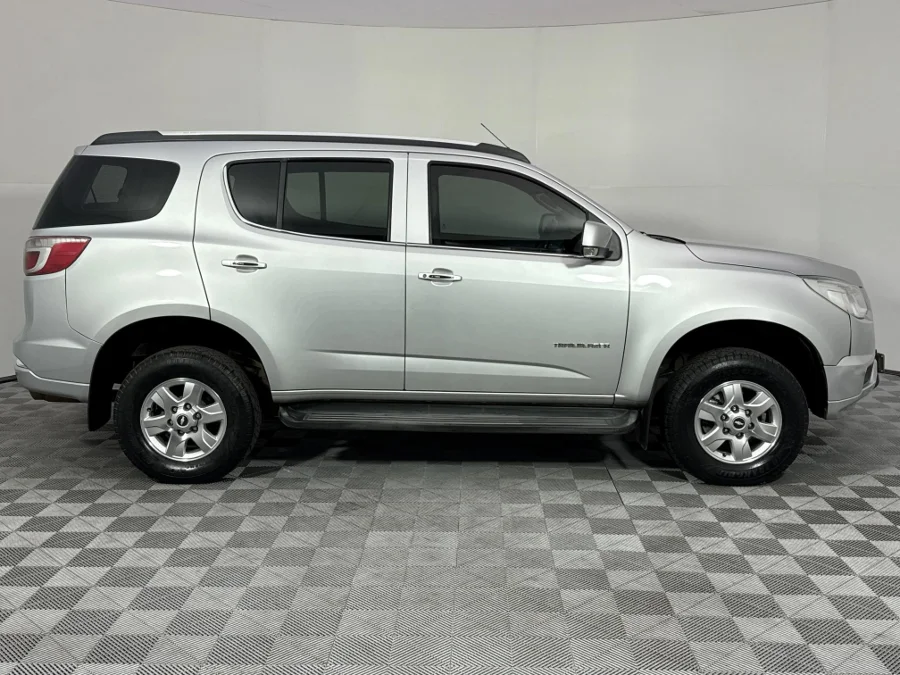 Used 2015 Chevrolet Trailblazer 2.5D LT - WeBuyCars Germiston Used 2015 Chevrolet Trailblazer 2.5D LT - WeBuyCars Germiston