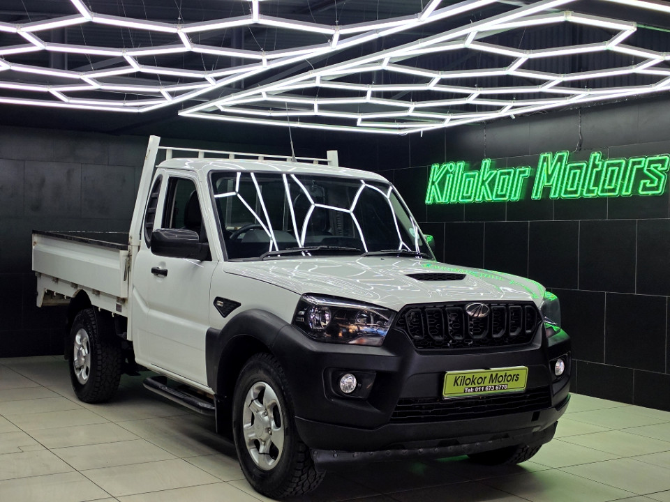 Used 2023 Mahindra Pik Up 2.2CRDe single cab dropside S4