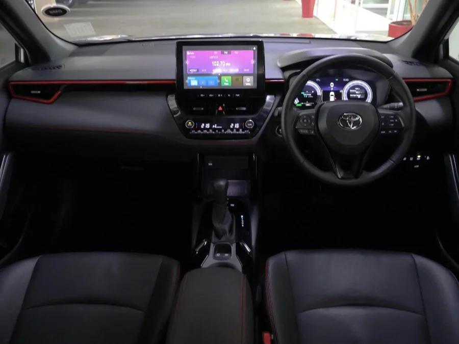 Used 2025 Toyota Corolla Cross 1.8 HEV GR-Sport - SMG Toyota Cresta Used 2025 Toyota Corolla Cross 1.8 HEV GR-Sport - SMG Toyota Cresta