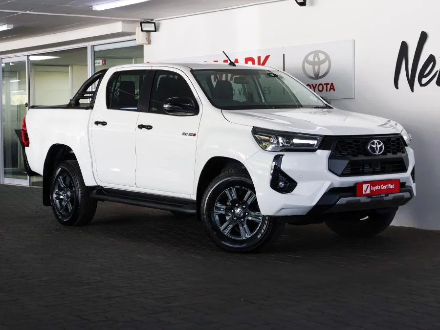 Used 2025 Toyota Hilux 2.8GD-6 double cab 4x4 Raider auto - SMG Toyota Cresta Used 2025 Toyota Hilux 2.8GD-6 double cab 4x4 Raider auto - SMG Toyota Cresta