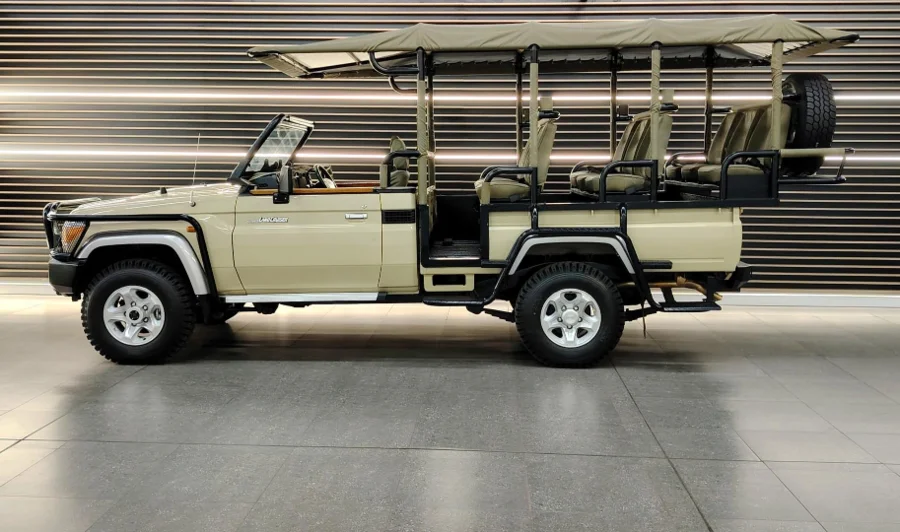 Used 2024 Toyota Land Cruiser 79 4.2D single cab - BOTHA AND DEYSEL EXECUTIVE MOTORS