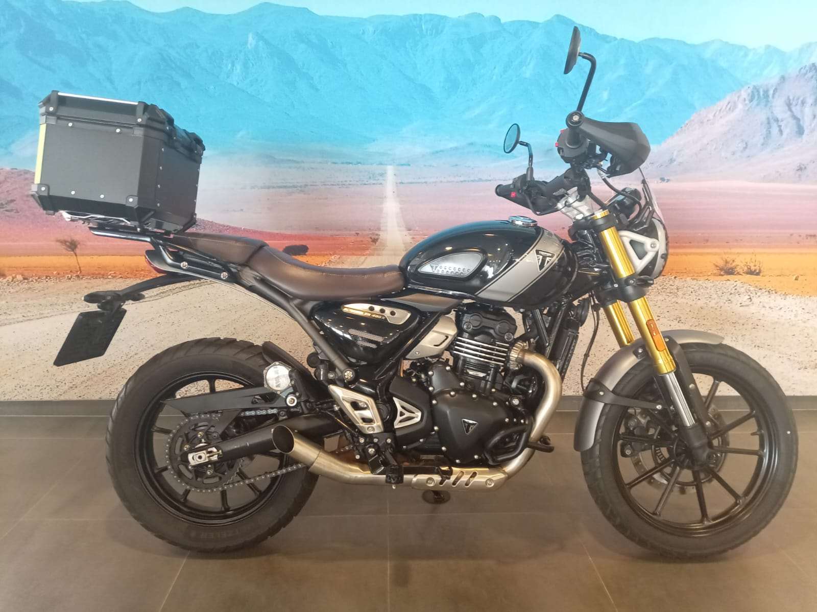 Triumph Scrambler 400 X