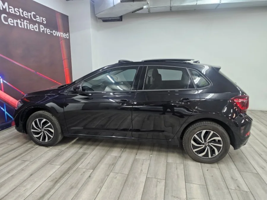 Used 2025 Volkswagen Polo hatch 1.0TSI Life manual - VW Braamfontein Used 2025 Volkswagen Polo hatch 1.0TSI Life manual - VW Braamfontein