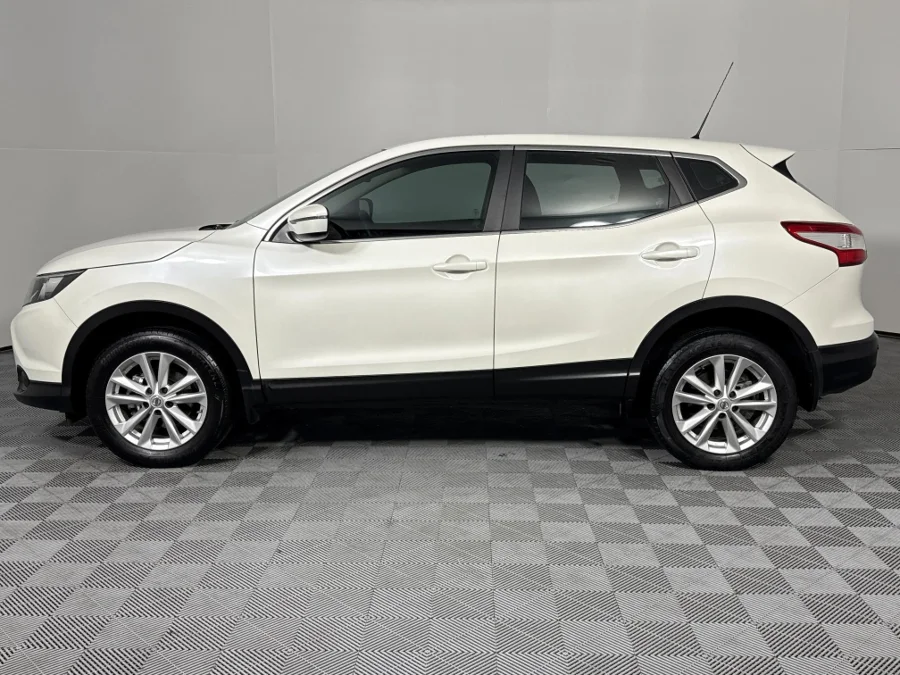 Used 2015 Nissan Qashqai 1.2T Visia - WeBuyCars Montana