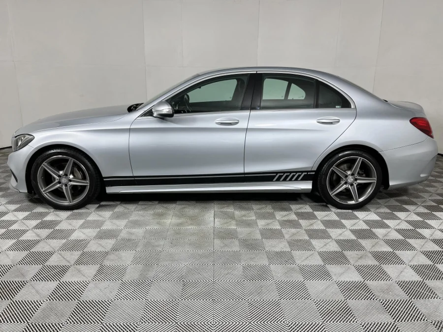 Used 2014 Mercedes-Benz C-Class C180 AMG Line auto - WeBuyCars The Dome Used 2014 Mercedes-Benz C-Class C180 AMG Line auto - WeBuyCars The Dome