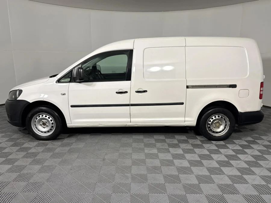 Used 2015 Volkswagen Caddy Maxi 2.0TDI panel van - WeBuyCars Montana