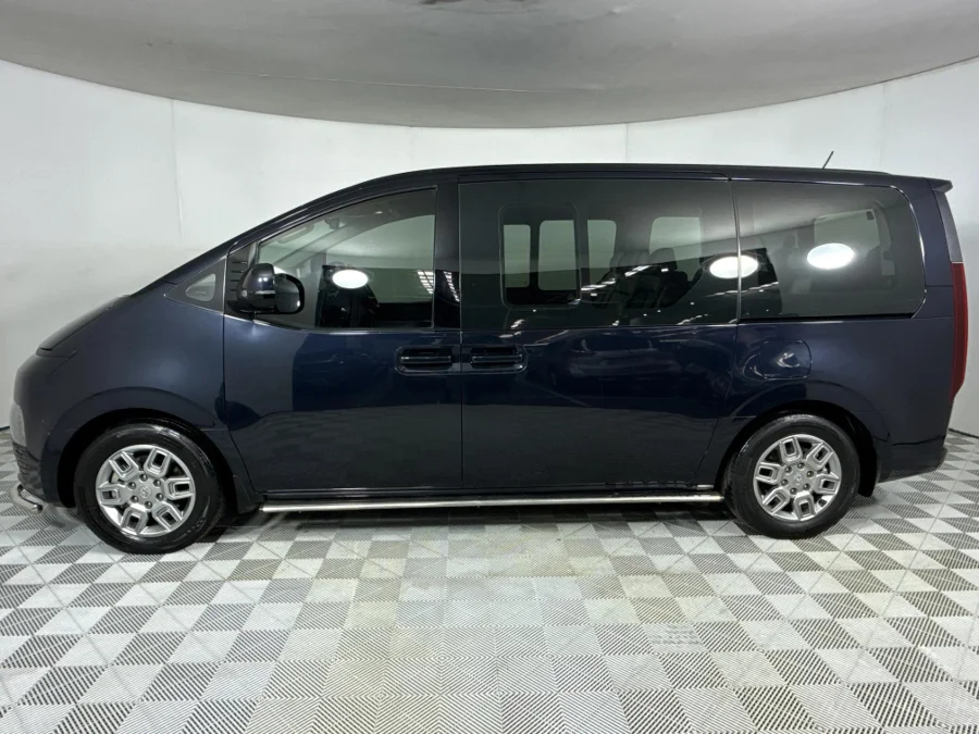 Used 2022 Hyundai Staria 2.2D Executive 11-seater - WeBuyCars Silverlakes Used 2022 Hyundai Staria 2.2D Executive 11-seater - WeBuyCars Silverlakes