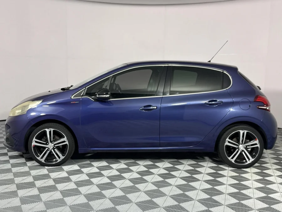 Used 2016 Peugeot 208 1.2T GT Line auto - WeBuyCars Lansdowne Used 2016 Peugeot 208 1.2T GT Line auto - WeBuyCars Lansdowne