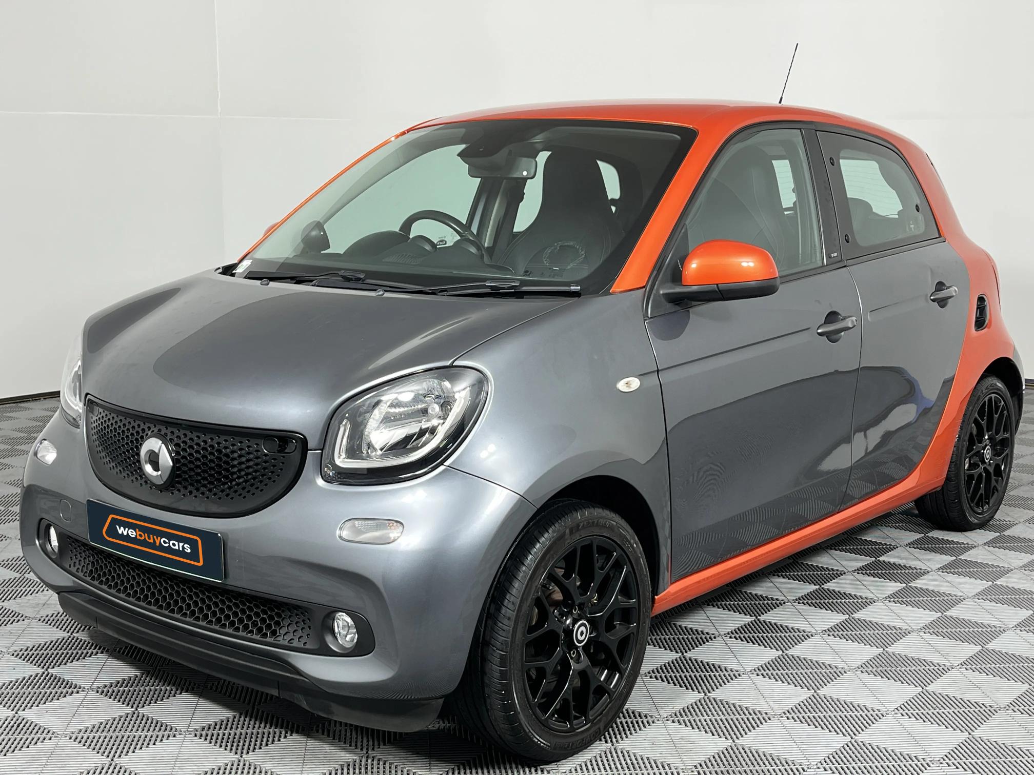 Used 2017 smart forfour 66kW prime