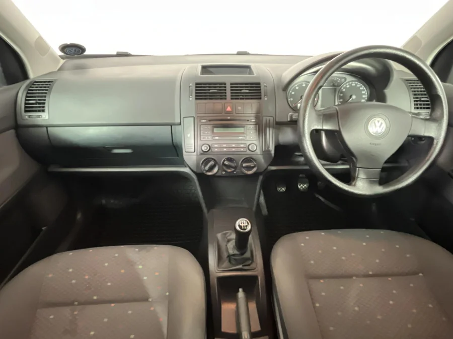 Used 2010 Volkswagen Polo 1.6 Comfortline - WeBuyCars Richmond Used 2010 Volkswagen Polo 1.6 Comfortline - WeBuyCars Richmond