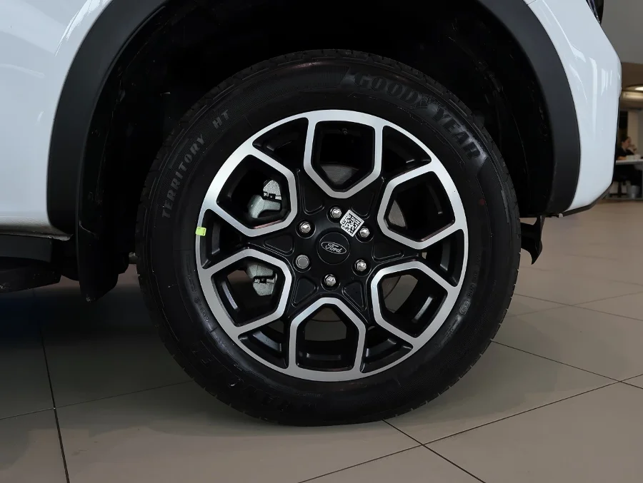 Preloaded Image 14