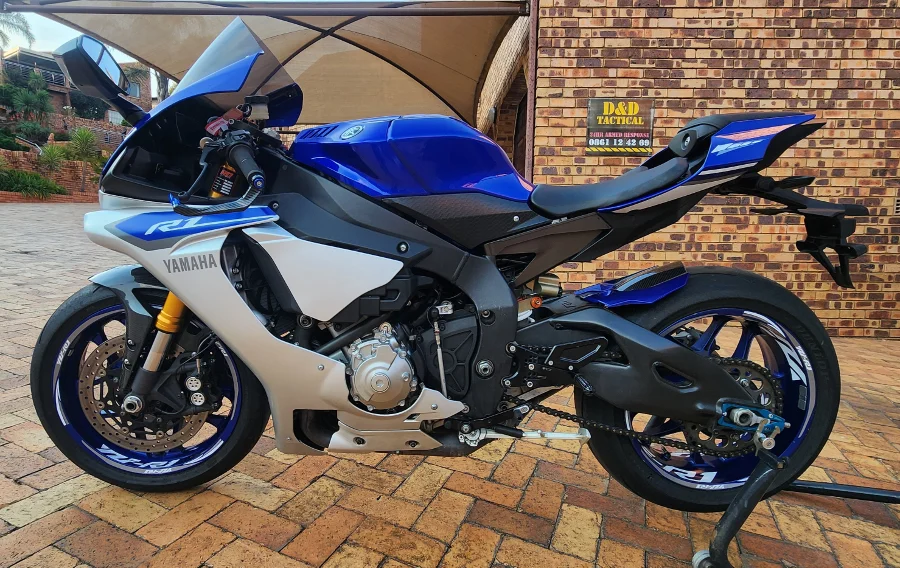 New 2016 Yamaha YZF R1 - Private Seller