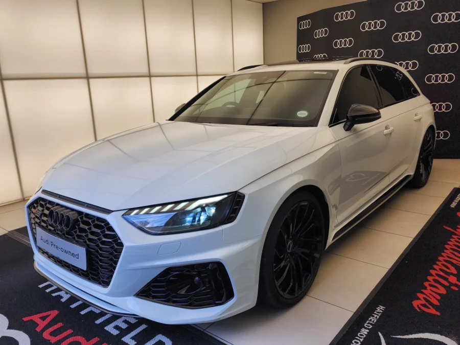 Used 2024 Audi RS4 Avant quattro - Audi Centre Somerset West Used 2024 Audi RS4 Avant quattro - Audi Centre Somerset West