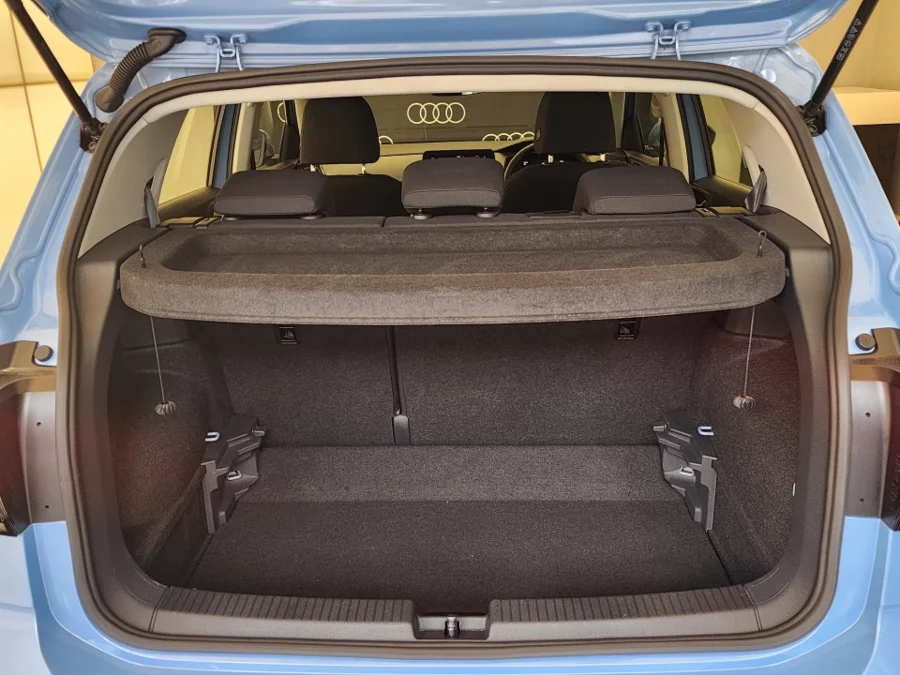 Used 2025 Volkswagen T-Cross 1.0TSI Life - Audi Centre Somerset West Used 2025 Volkswagen T-Cross 1.0TSI Life - Audi Centre Somerset West