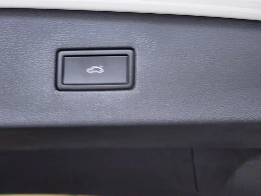 Preloaded Image 22