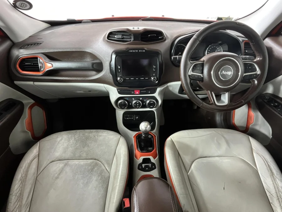 Used 2015 Jeep Renegade 1.4L T Limited - WeBuyCars Witbank Used 2015 Jeep Renegade 1.4L T Limited - WeBuyCars Witbank