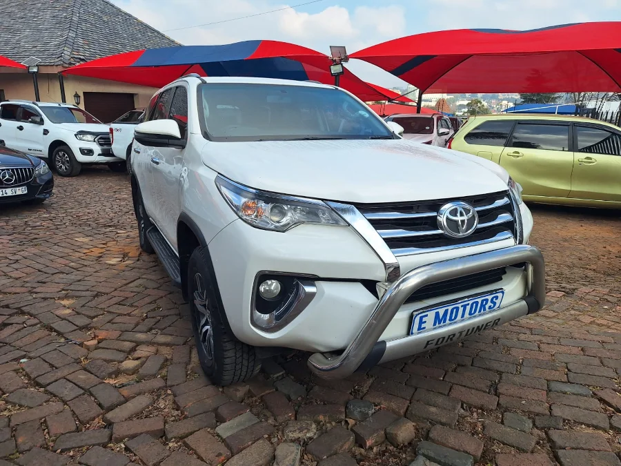 Used 2019 Toyota Fortuner 2.4GD-6 auto - E Motors Used 2019 Toyota Fortuner 2.4GD-6 auto - E Motors