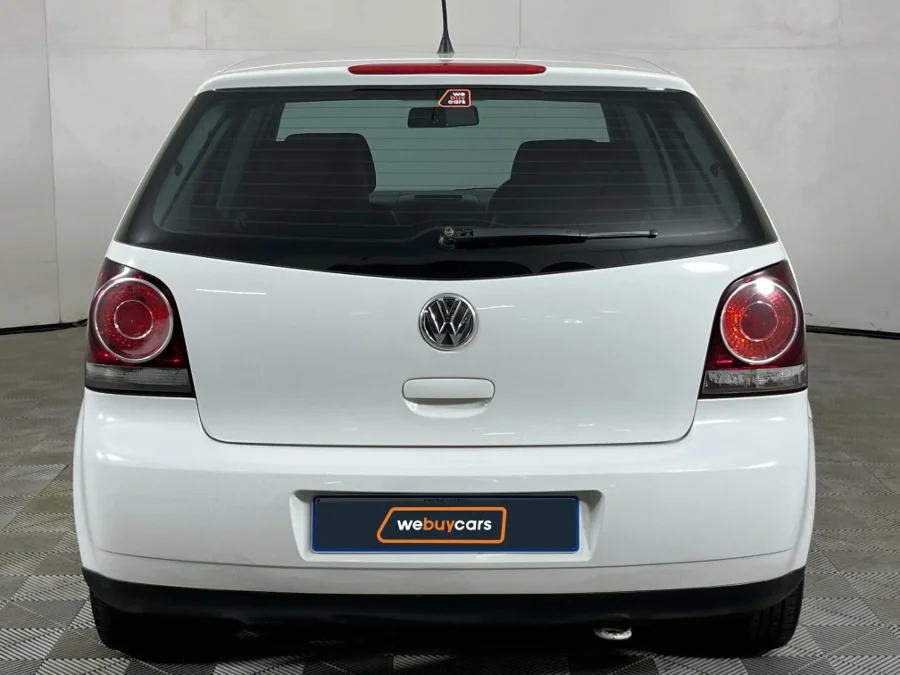 Preloaded Image 12