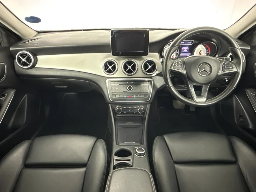 Used 2016 Mercedes-Benz GLA 200d auto - WeBuyCars George Used 2016 Mercedes-Benz GLA 200d auto - WeBuyCars George