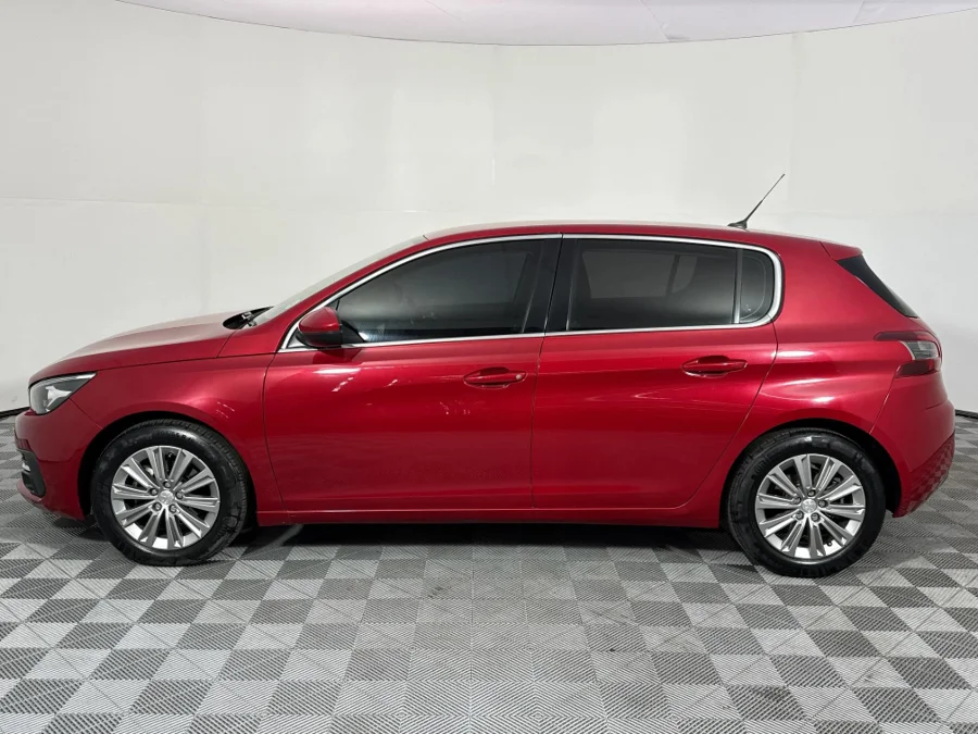 Used 2018 Peugeot 308 1.2T Allure auto - WeBuyCars Germiston Used 2018 Peugeot 308 1.2T Allure auto - WeBuyCars Germiston