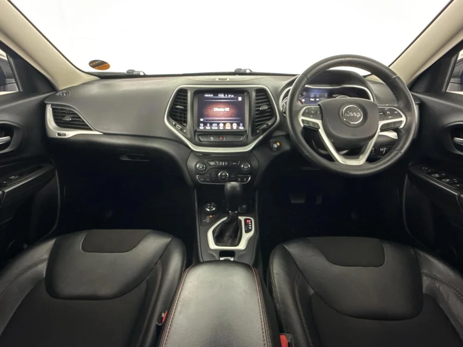 Used 2020 Jeep Cherokee 3.2L 4x4 Trailhawk - WeBuycars East London Used 2020 Jeep Cherokee 3.2L 4x4 Trailhawk - WeBuycars East London