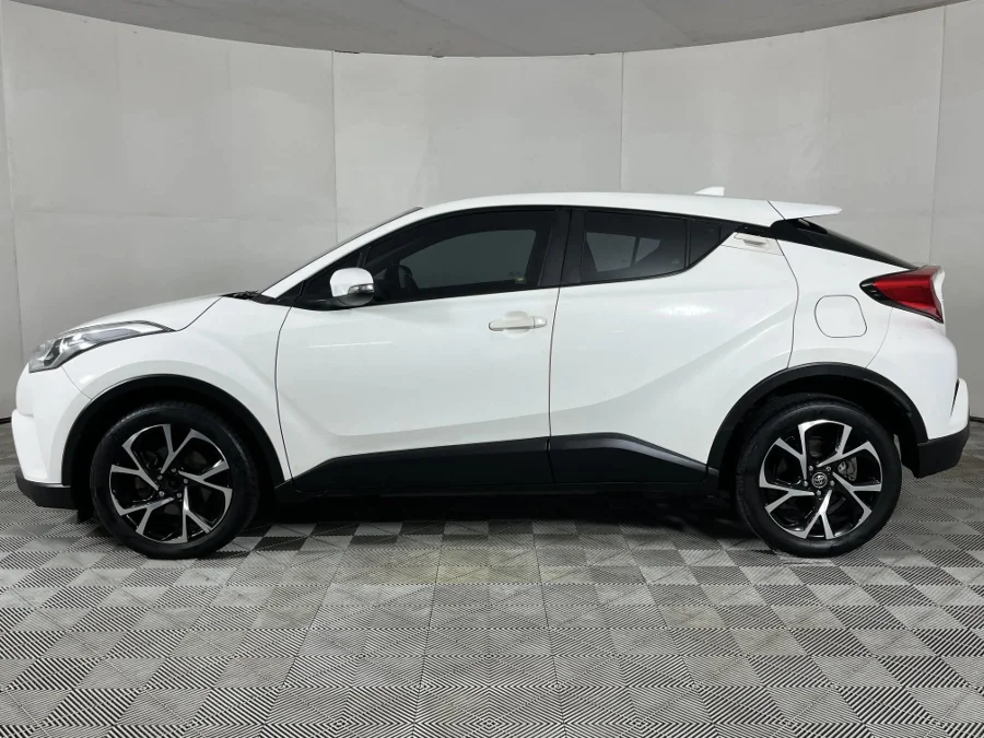 Used 2018 Toyota C-HR 1.2T Plus auto - WeBuyCars The Dome Used 2018 Toyota C-HR 1.2T Plus auto - WeBuyCars The Dome